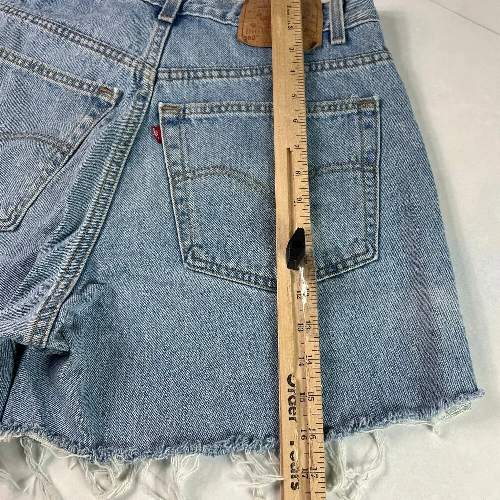 Y2K Levi's Jeans Shorts Men 35* 560 Loose Blue Faded Cut Off Denim Jorts Tag 36